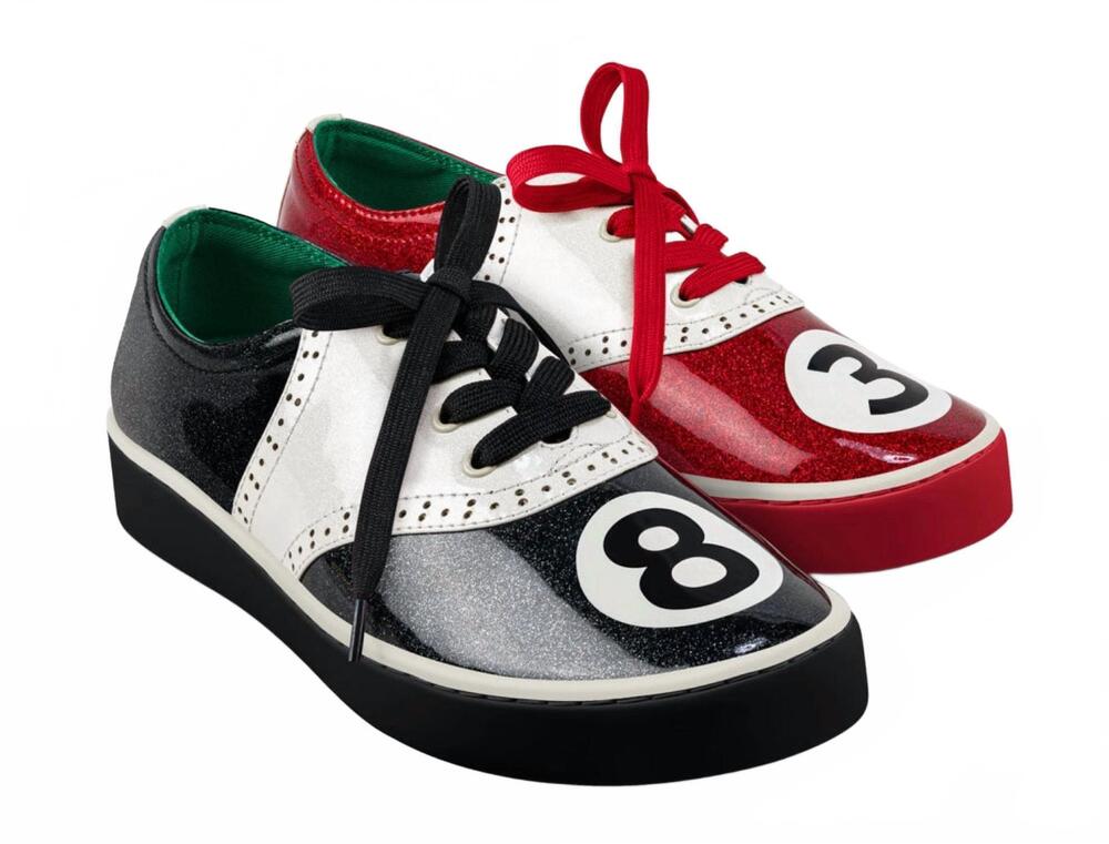 NEW HOT CHOCOLATE DESIGN women's pool casual sneaker in black
